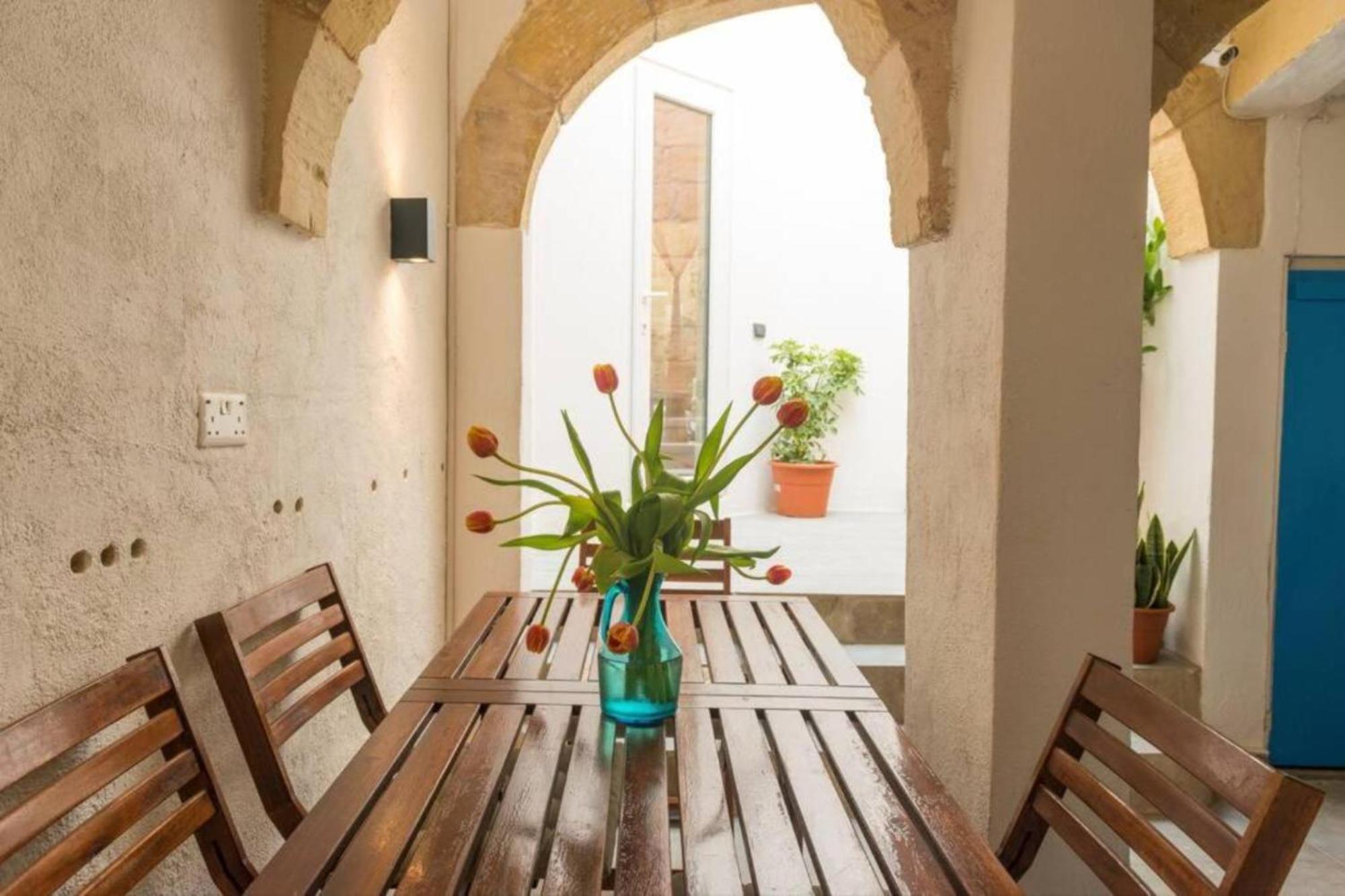 Authentic 1St Fl Apartment At The 3 Cities Marina Cospicua Экстерьер фото